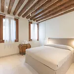 Grifalcon D'oro - Center