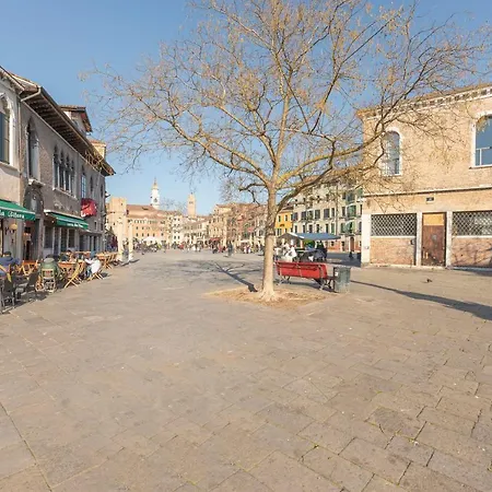 Apartman Grifalcon D'oro - Center