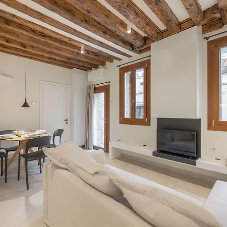 Grifalcon D'oro - Center