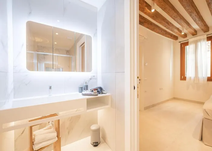 Grifalcon D'oro - Center